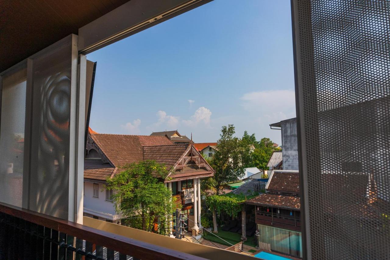 Wealth Boutique Hotel Чиангмай Экстерьер фото